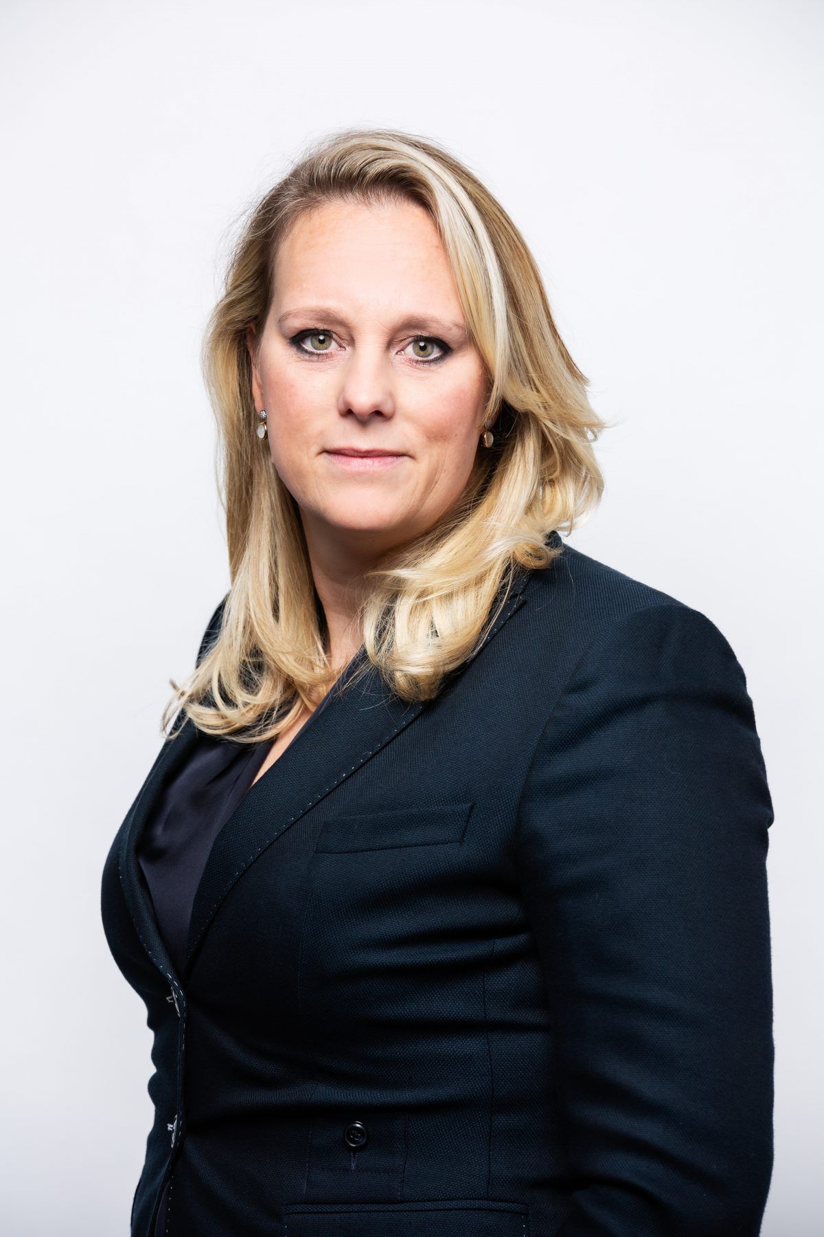 Jacobine van den Dolder