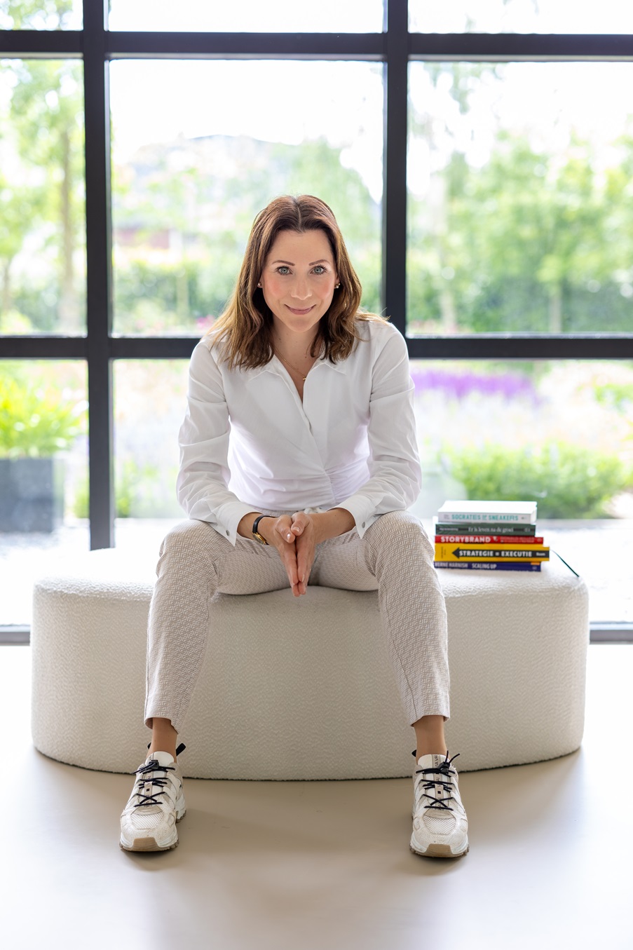 Cynthia van der Waal